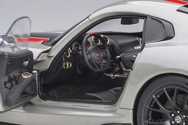 DODGE VIPER ACR 2017 BILLET SILVER METALLIC BLACK STRIPES - Imagen 12