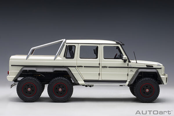 MERCEDES-BENZ G63 AMG 6x6 (DESIGNO DIAMOND WHITE ) - Imagen 8