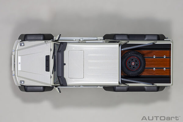 MERCEDES-BENZ G63 AMG 6x6 (DESIGNO DIAMOND WHITE ) - Imagen 11