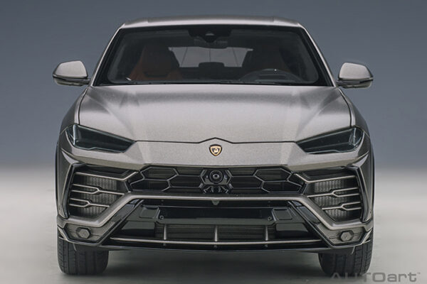LAMBORGHINI URUS GRIGIO TITAN/MATT GREY - Imagen 9