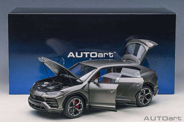 LAMBORGHINI URUS GRIGIO TITAN/MATT GREY - Imagen 21
