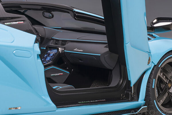LAMBORGHINI CENTENARIO ROADSTER PEARL BLUE - Imagen 11