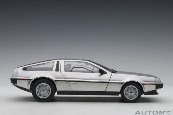 DELOREAN DMC-12 (SATIN FINISH) - Imagen 8