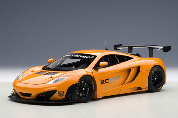 MCLAREN 12C GT3 PRESENTATION CAR (METALLIC ORANGE) - Imagen 3