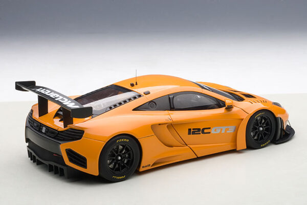 MCLAREN 12C GT3 PRESENTATION CAR (METALLIC ORANGE) - Imagen 7