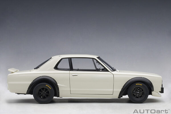 1972 Nissan Skyline GT-R (KPGC-10) Racing White - Imagen 8