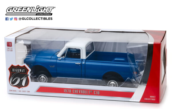 1970 Chevrolet C10 with Lift Kit - Imagen 4