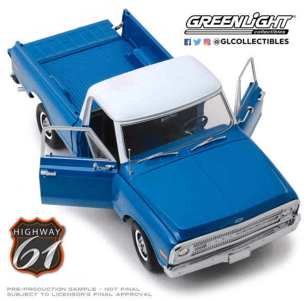 1970 Chevrolet C10 with Lift Kit - Imagen 5