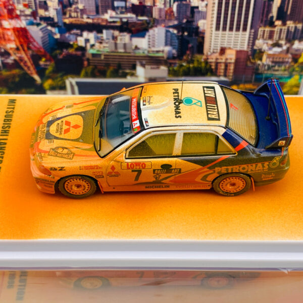 MITSUBISHI LANCER EVOLUTION III #7 Australia Rally 1996 W/ Mud Effect - Imagen 6