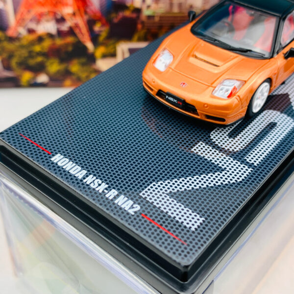 HONDA NSX-R (NA2) Imola Orange Pearl W/ Extra Wheels - Imagen 4