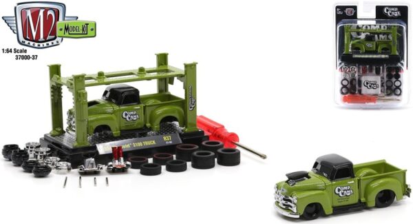 Auto, accesorios y Elevador Model Kit 37 M2 1:64 - Imagen 2