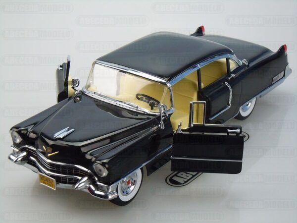 1955 Cadillac Fleetwood Series 60 Special El Padrino  The Godfather 1:18 - Imagen 2