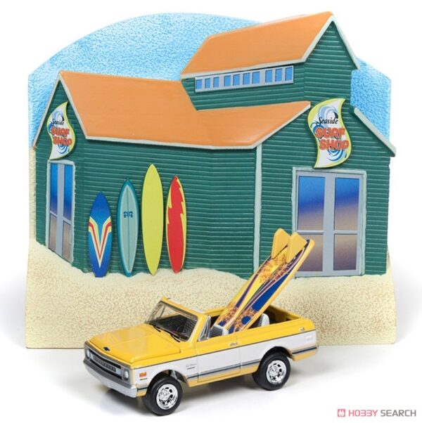 Chevrolet Blazer 1970 con tabla de Surf Dioramas Series 5 1:64