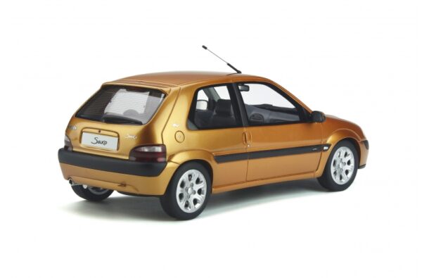Citroen Saxo VTS Yellow - Imagen 11
