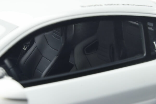 AUDI R8 BY LB-WORKS - GLACIER WHITE - Imagen 4