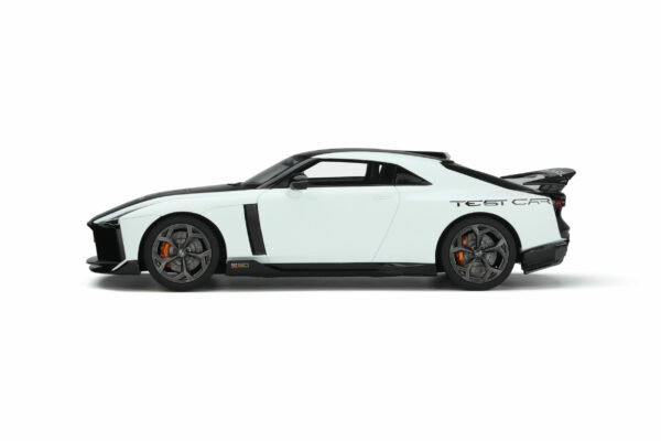 NISSAN GT-R50 - TEST CAR - Imagen 2