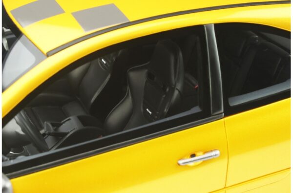 RENAULT MEGANE 2 RS F1 TEAM - Imagen 4