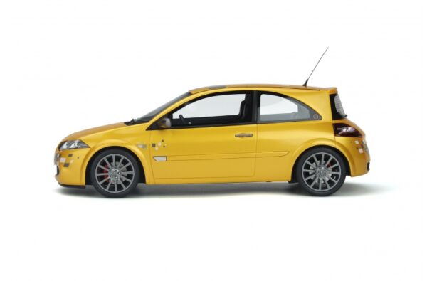 RENAULT MEGANE 2 RS F1 TEAM - Imagen 2