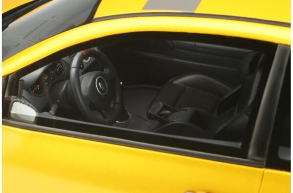 RENAULT MEGANE 2 RS F1 TEAM - Imagen 5