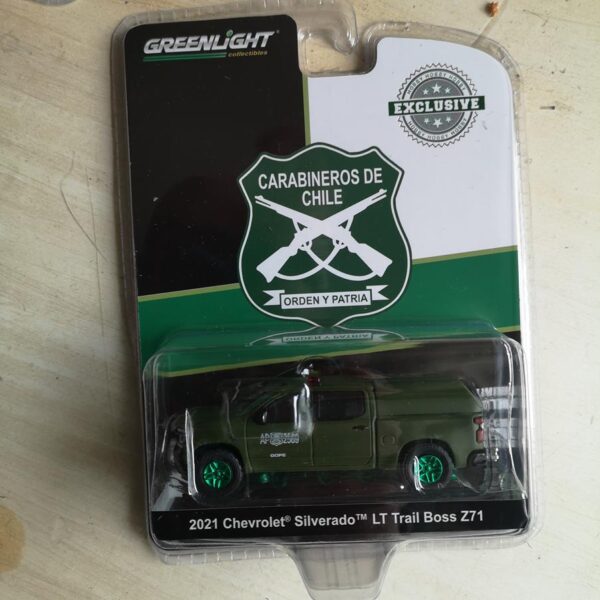 Greenmachine Chevrolet Silverado Z71 2021 GOPE Carabineros de Chile - Imagen 3