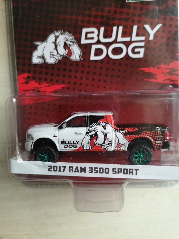 GREENMACHINE 2017 Ram 3500 - Bully Dog