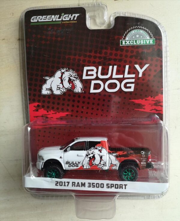 GREENMACHINE 2017 Ram 3500 - Bully Dog - Imagen 3