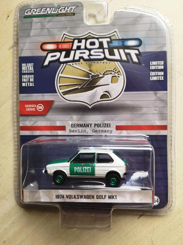 GREENMACHINE Volskwagen Golf MK1 1974 Hot Pursuit Series 36 Policia - Imagen 2