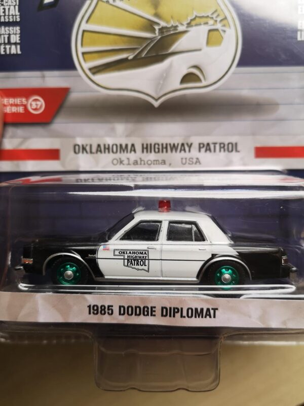 GREENMACHINE 1985 Dodge Diplomat Hot Pursuit Series 37 Policia