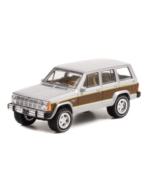 Greenmachine 1986 Jeep Cherokee Wagoneer  MacGyver - Imagen 2