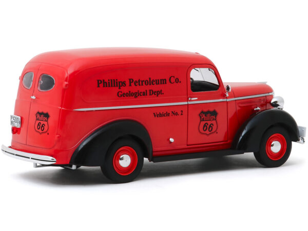 1939 Chevrolet Panel Truck Red Phillips 66 Phillips Petroleum Co 1:24 - Imagen 2