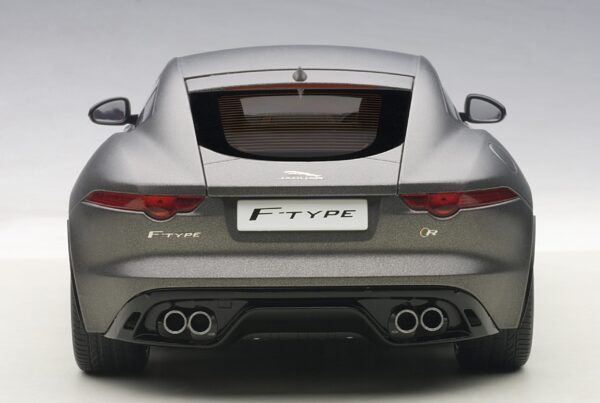 Jaguar F-Type R Coupe Gris Mate 1:18 - Imagen 5