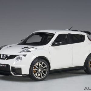 Nissan Juke-R 2.0 R Blanco 1:18