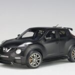 Nissan Juke-R 2.0 R Negro AUTOART 1:18