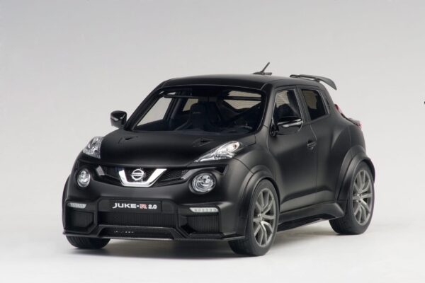 Nissan Juke-R 2.0 R Negro 1:18 - Imagen 11
