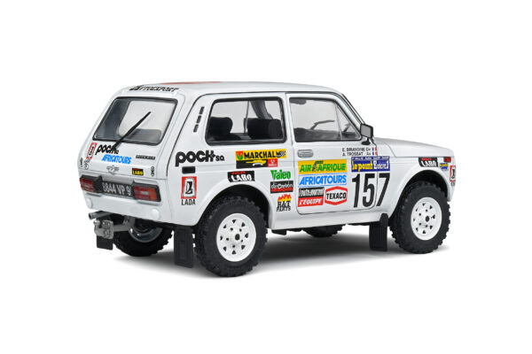 LADA NIVA WHITE PARIS DAKAR 1983 - Imagen 4