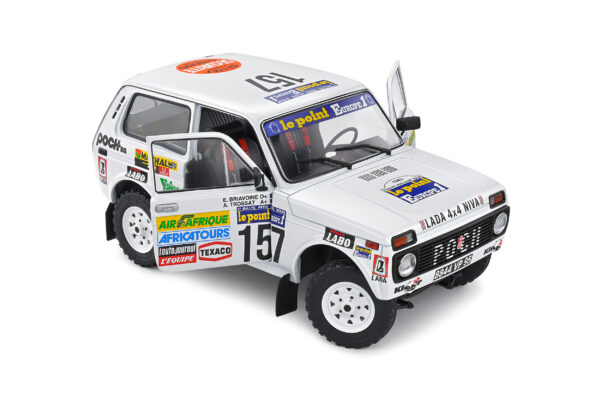 LADA NIVA WHITE PARIS DAKAR 1983 - Imagen 8