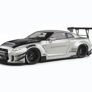 NIssan GT-R (R35) W/ Liberty Walk Body Kit 2.0 Pearl Grey 2020