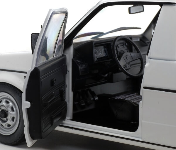 Volkswagen Caddy Mk.1 White 1982 - Imagen 9