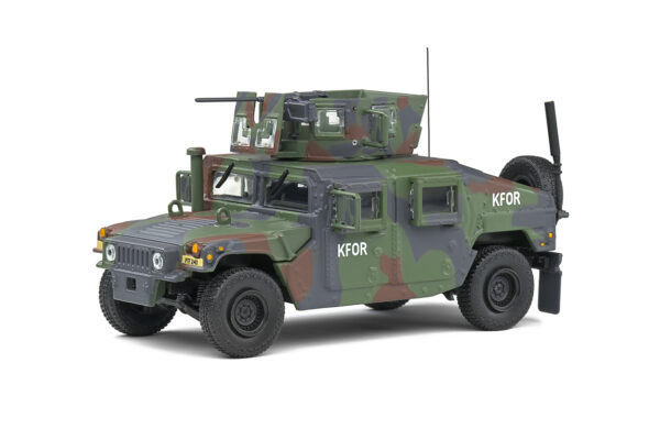 AM General M1115 Hummer KFOR Militar 1983