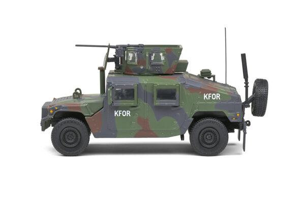 AM General M1115 Hummer KFOR Militar 1983 - Imagen 2