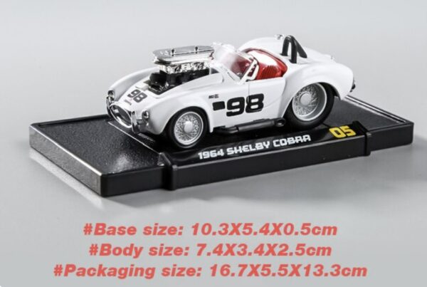Shelby Cobra 1964 Muscle machines 1:64