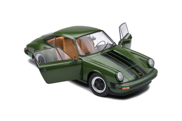 PORSCHE 911 SC  OLIVE GREEN  1978 esc 1:18 - Imagen 2