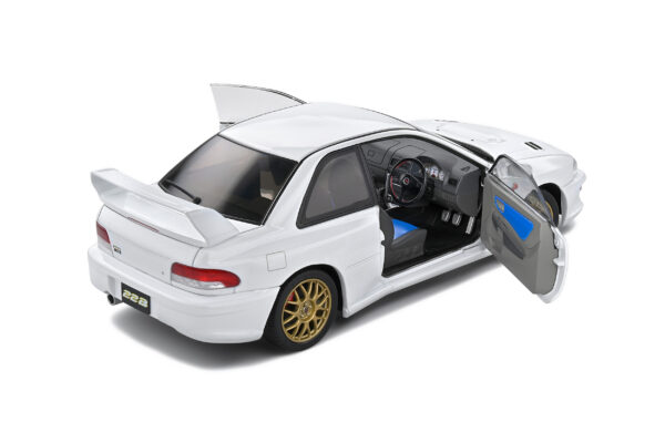 SUBARU IMPREZA 22B PURE WHITE 1998 escala 1:18 - Imagen 2