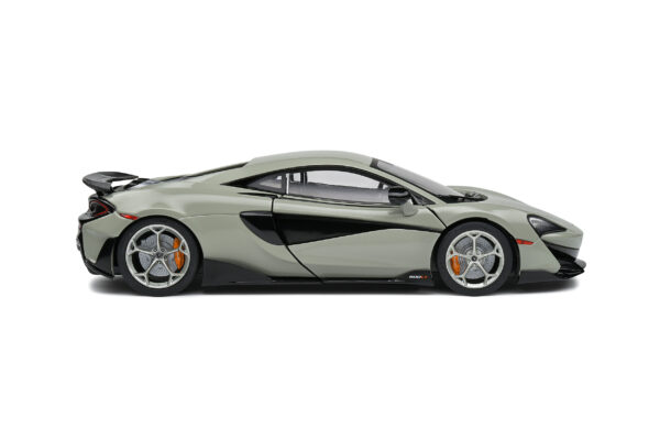 MCLAREN 600 LT COUPE BLADE SILVER 2018 esc 1:18 - Imagen 4