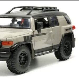 Toyota FJ Cruiser JT con RACK ruedas Tan 1:24