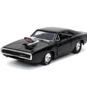 Dom's Charger R/T Rapido y Furioso 1:32