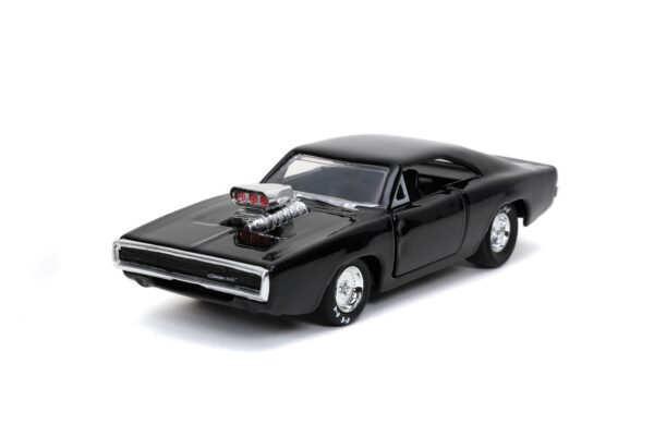 Dom's Charger R/T Rapido y Furioso 1:32