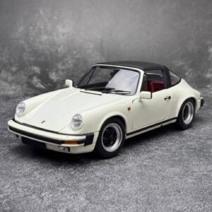 PORSCHE 911 CARRERA 3.2 TARGA 1983 BLANCO Minichamps 1:18