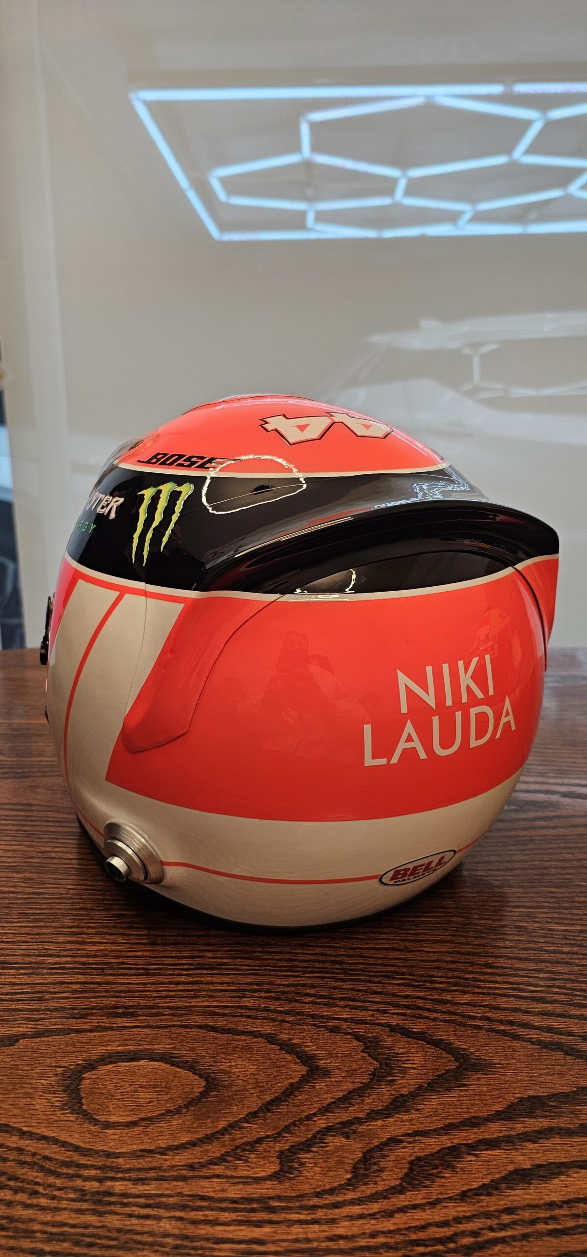 Lewis Hamilton Replica Casco tamaño real GP Monaco Temporada 2019 - Imagen 4