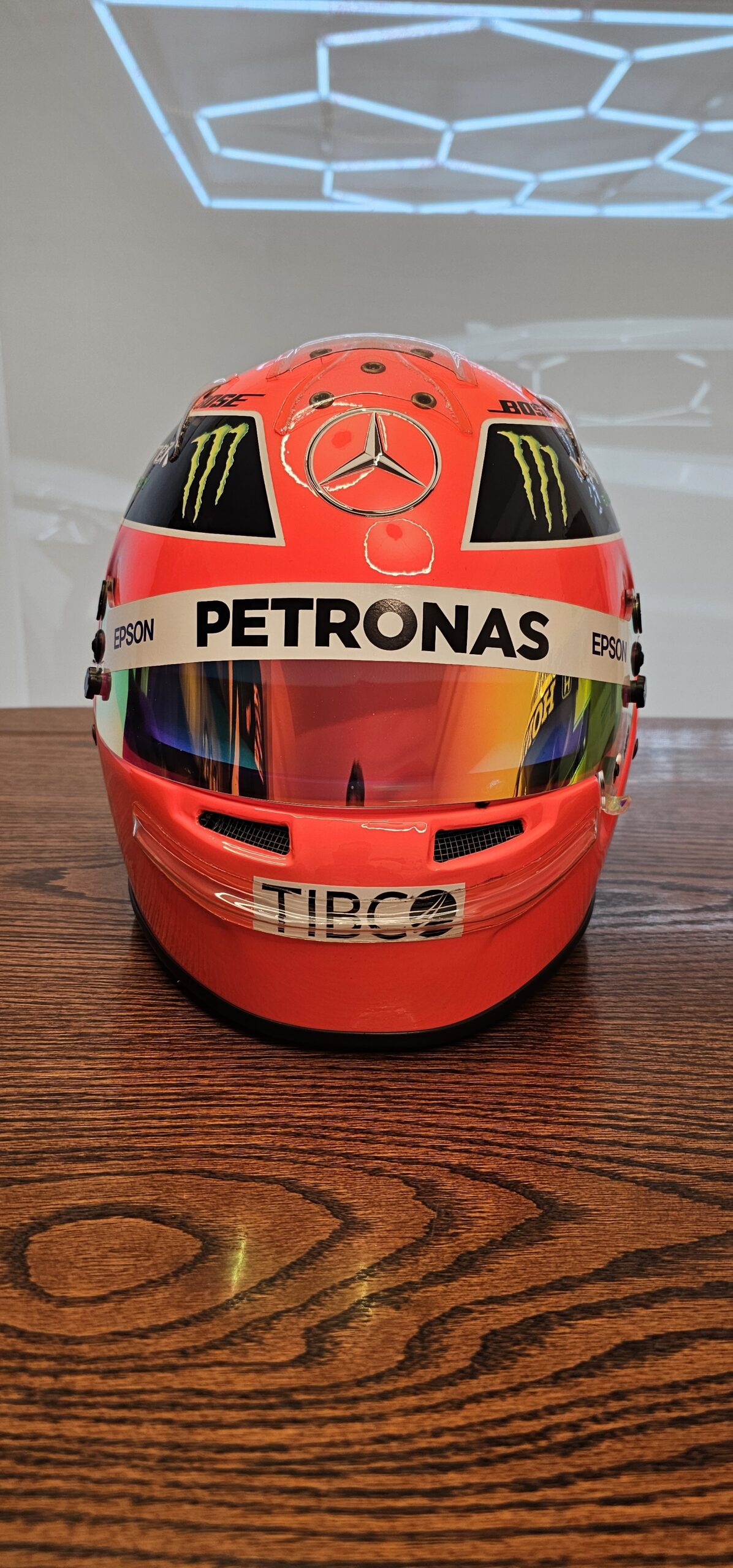 Lewis Hamilton Replica Casco tamaño real GP Monaco Temporada 2019 - Imagen 2